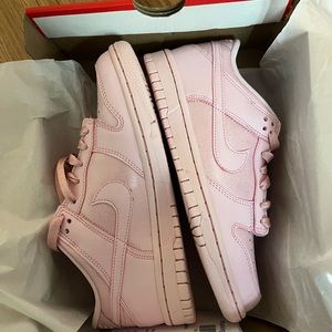 pink nike dunk lows
